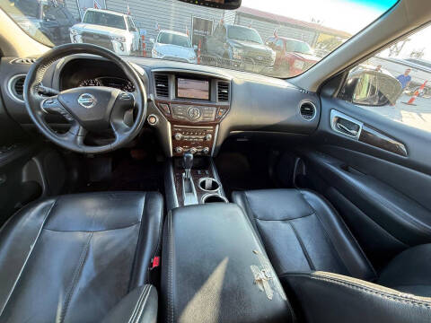 2014 Nissan Pathfinder SL