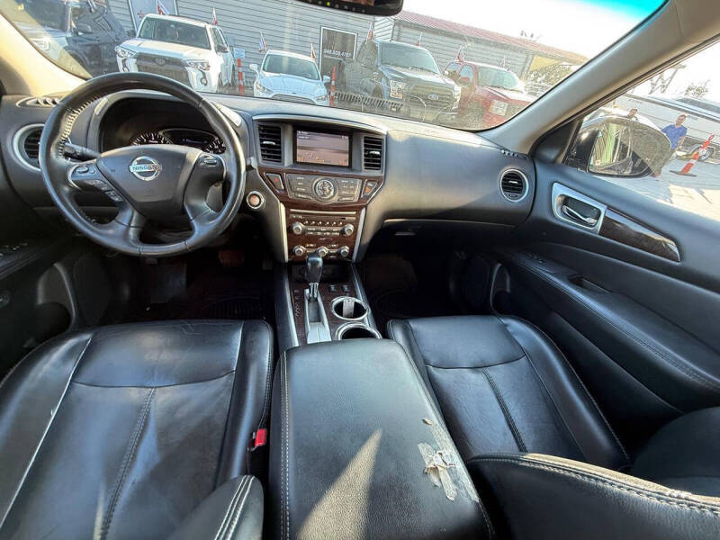 2014 Nissan Pathfinder SL