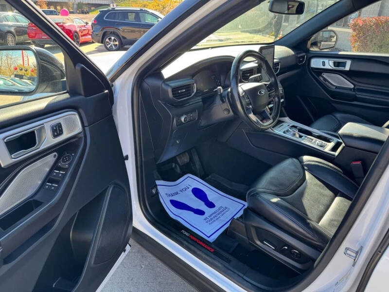 2020 Ford Explorer ST