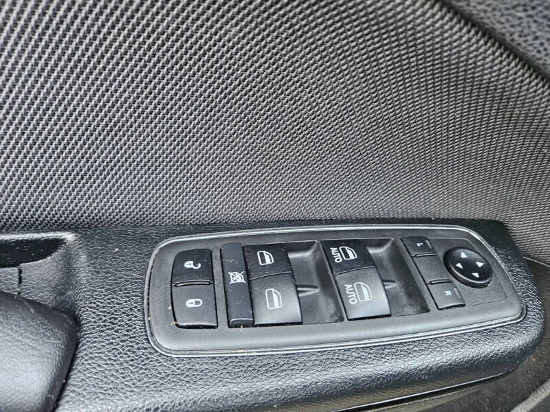 2018 Dodge Charger SXT