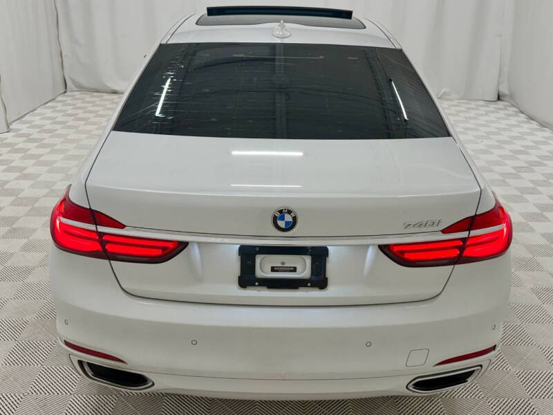 2018 BMW 7 Series 740i