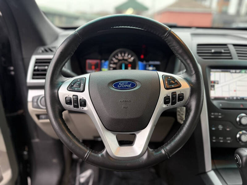 2012 Ford Explorer XLT