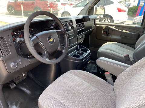 2015 Chevrolet Express 2500