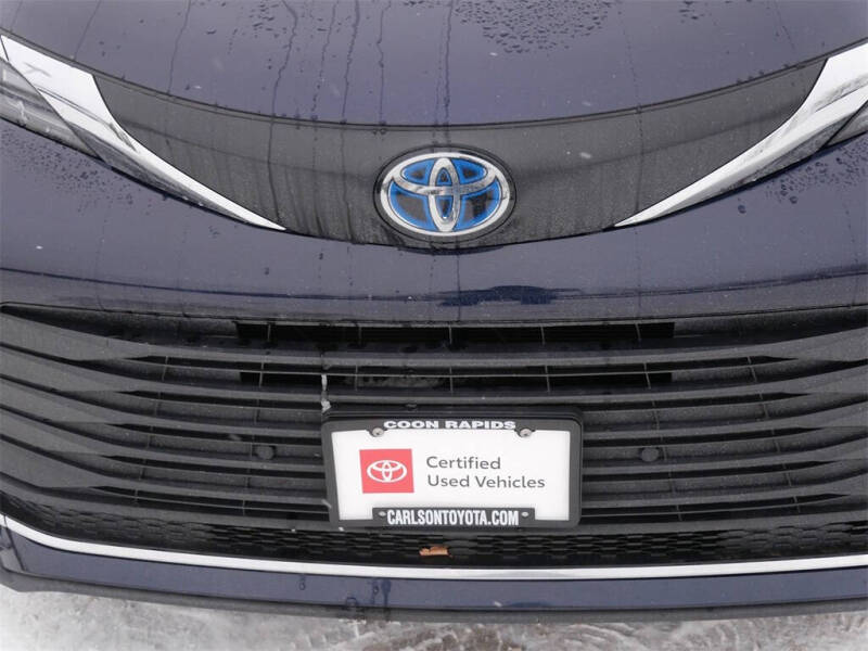 2023 Toyota Sienna XLE 7-Passenger