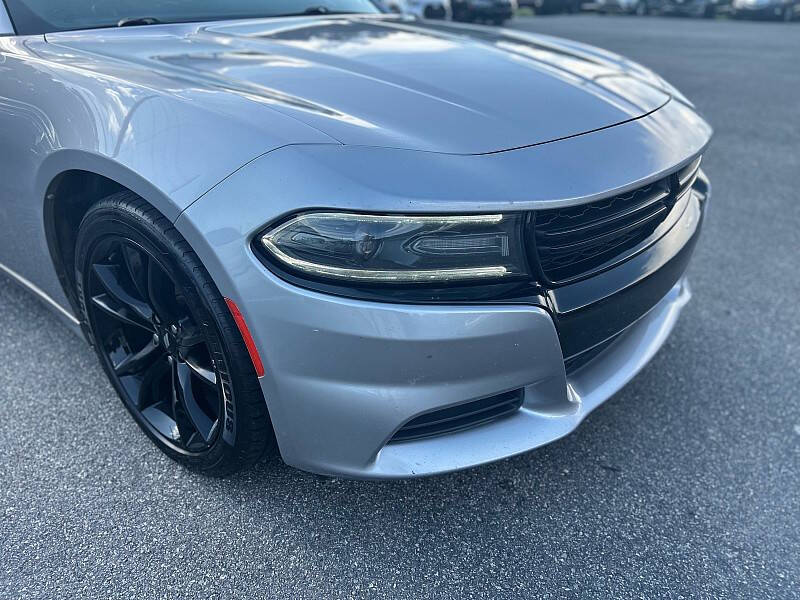 2017 Dodge Charger SXT
