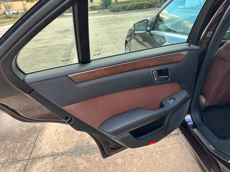 2010 Mercedes-Benz E-Class E 550 Sport