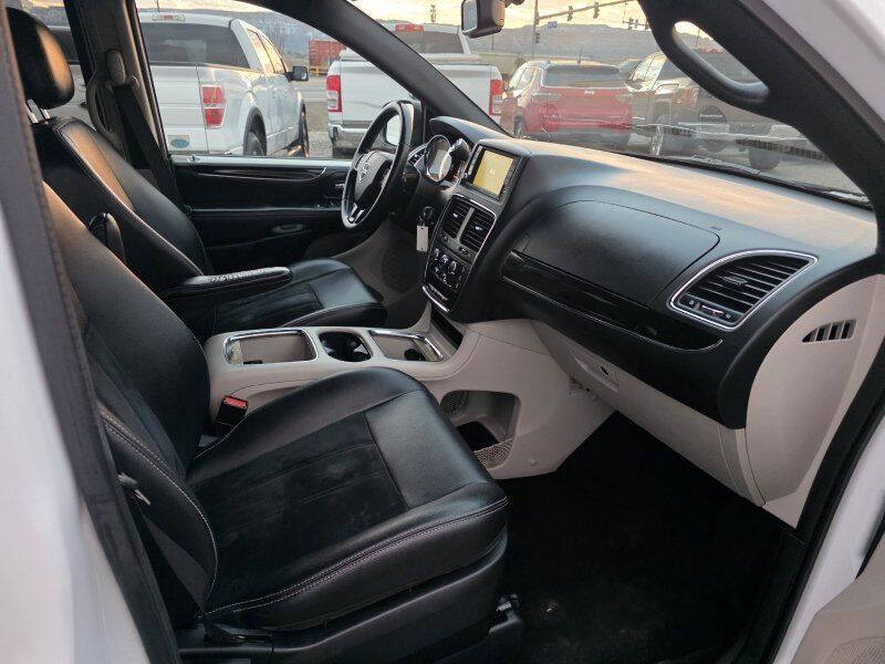 2017 Dodge Grand Caravan SXT