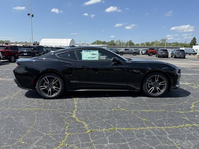 2025 Ford Mustang EcoBoost Premium