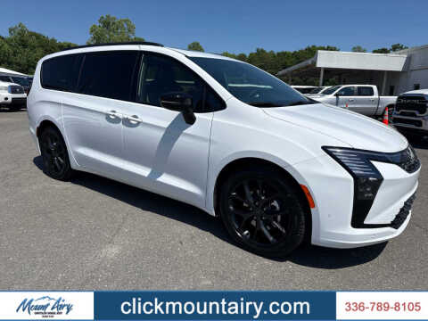 2027 Chrysler Pacifica Limited