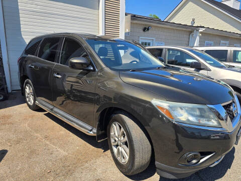 2015 Nissan Pathfinder S