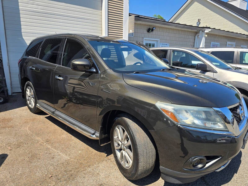 2015 Nissan Pathfinder S