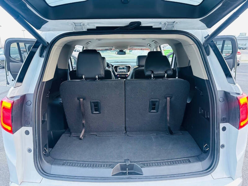 2019 GMC Acadia Denali