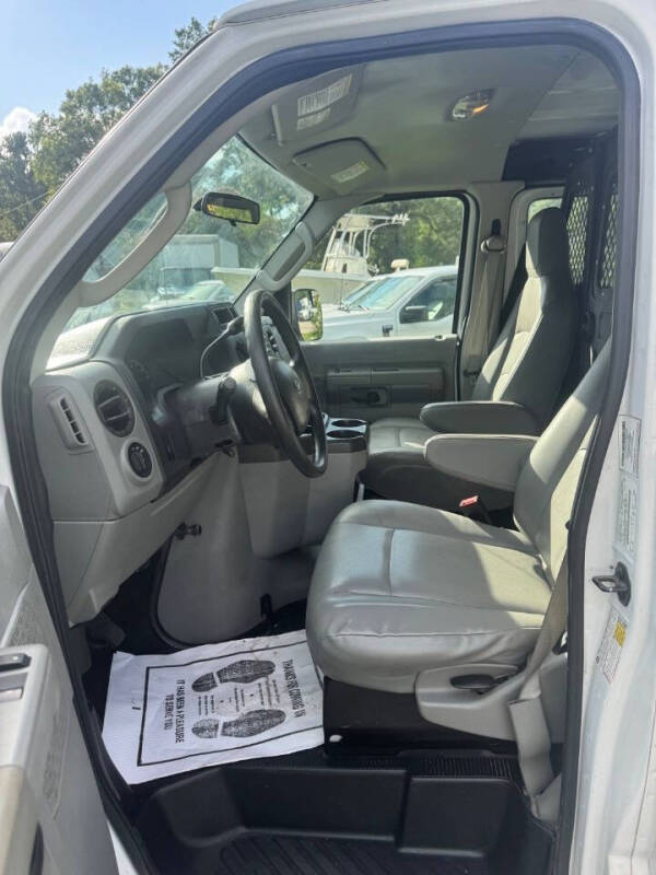 2013 Ford E-Series