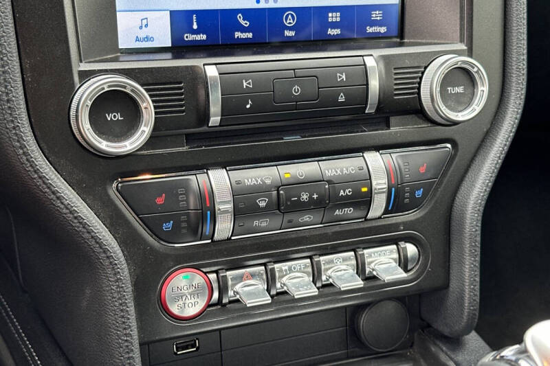 2022 Ford Mustang Mach 1