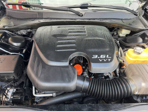 2013 Dodge Charger SXT