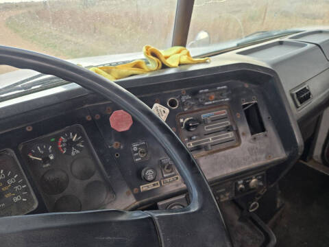 1994 Volvo WG64T