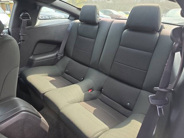 2014 Ford Mustang V6