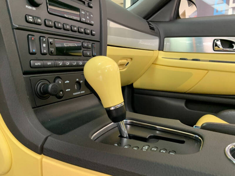 2002 Ford Thunderbird Deluxe