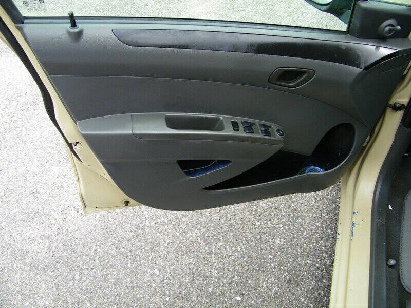 2014 Chevrolet Spark LS Manual