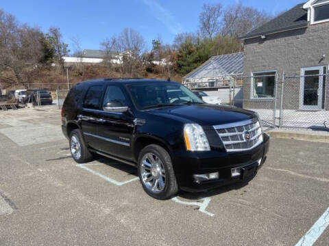 2013 Cadillac Escalade for sale at Select Auto in Commack NY