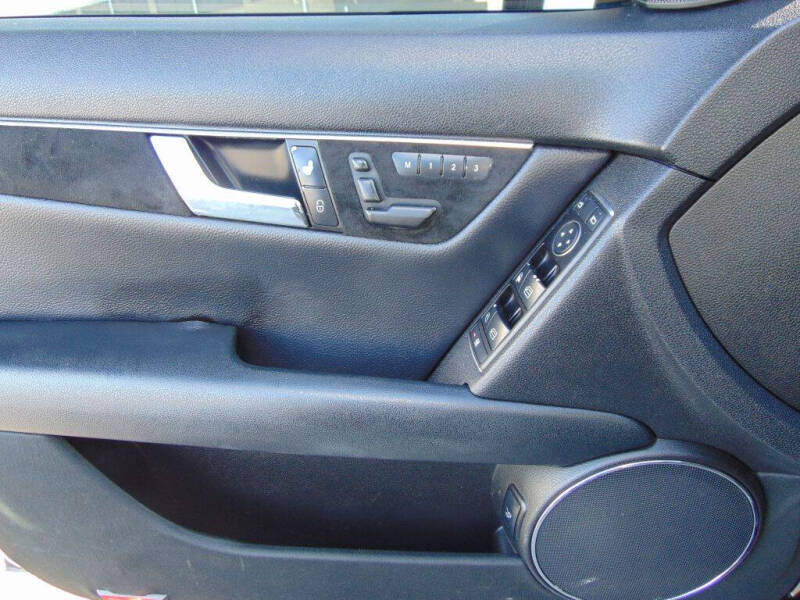 2011 Mercedes-Benz C-Class