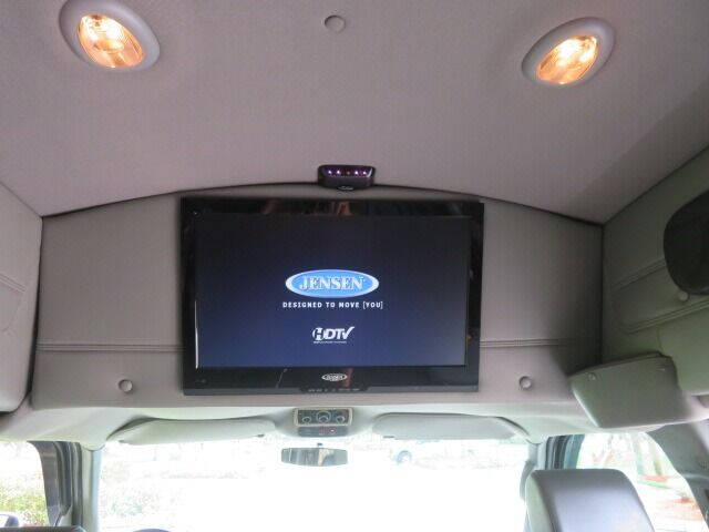 2010 Chevrolet Express LT 1500