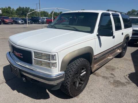 1997 GMC Suburban for sale at LEE AUTO SALES in McAlester OK