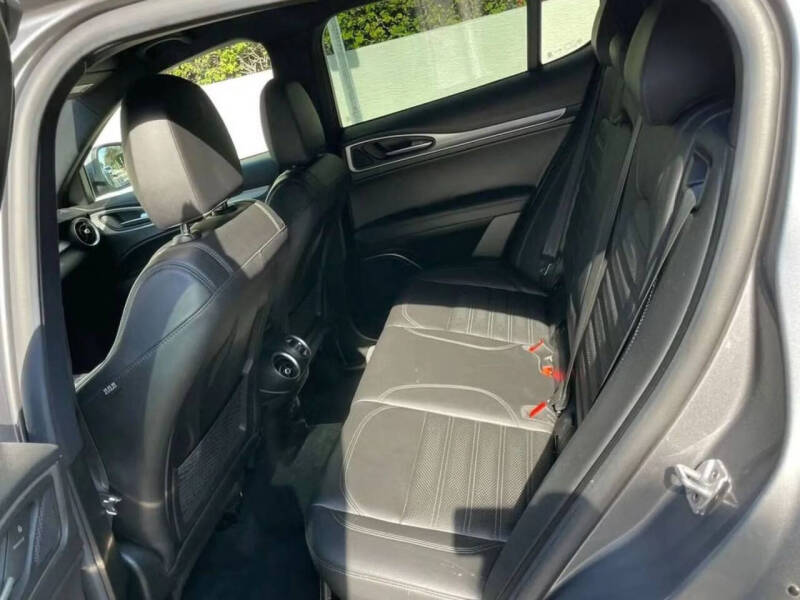 2018 Alfa Romeo Stelvio Ti Sport