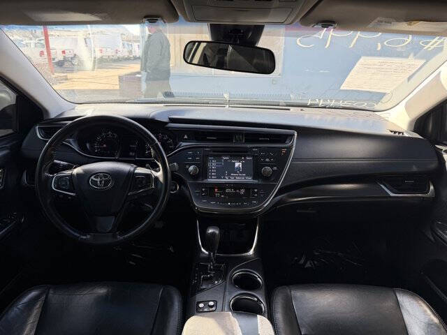 2018 Toyota Avalon XLE