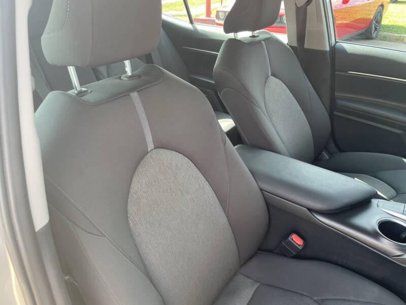 2024 Toyota Camry LE