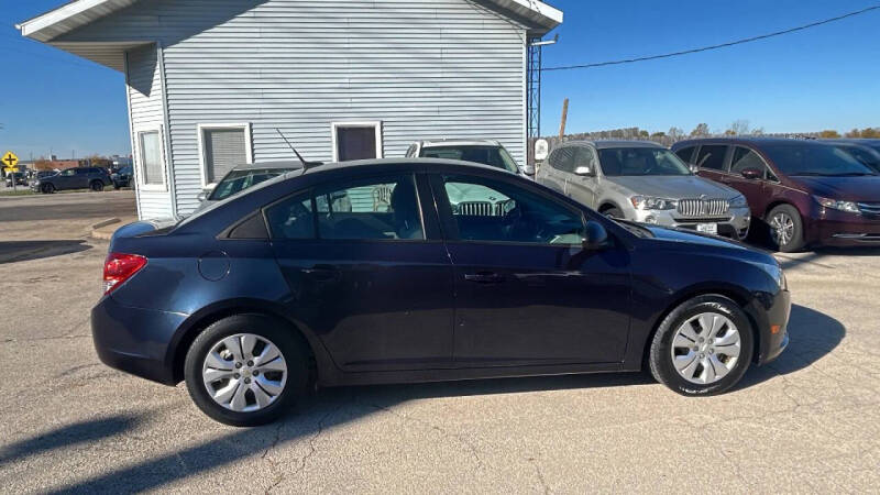2014 Chevrolet Cruze LS Auto