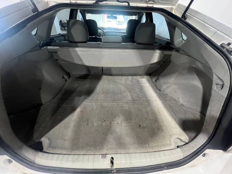 2011 Toyota Prius Two