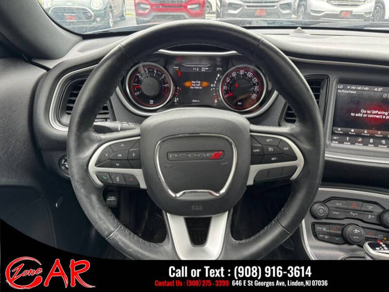 2018 Dodge Challenger SXT Plus