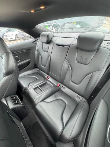 2012 Audi S5 4.2 quattro Prestige