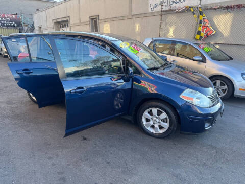 2009 Nissan Versa 1.8 SL