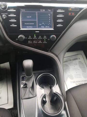 2020 Toyota Camry LE