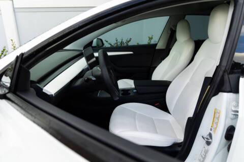 2022 Tesla Model 3 Long Range