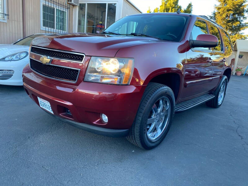 2008 Chevrolet Tahoe for sale at Ronnie Motors LLC in San Jose CA