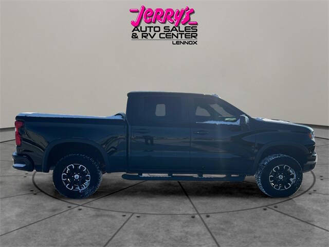 2023 Chevrolet Silverado 1500 ZR2