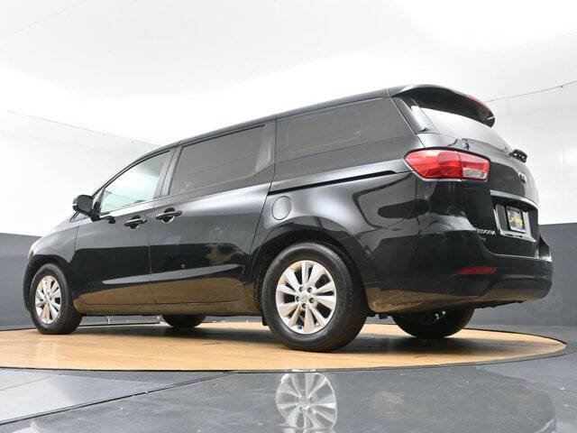 2018 Kia Sedona L