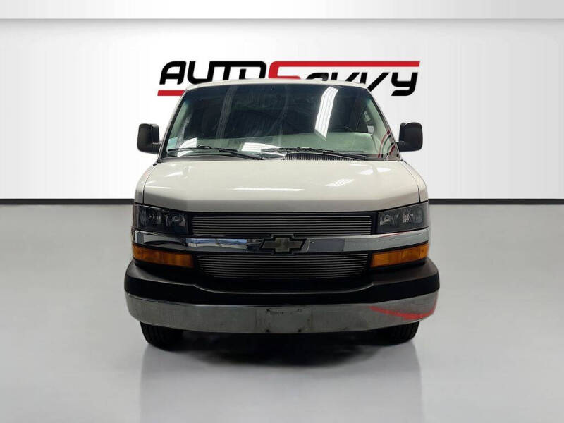 2024 Chevrolet Express 2500