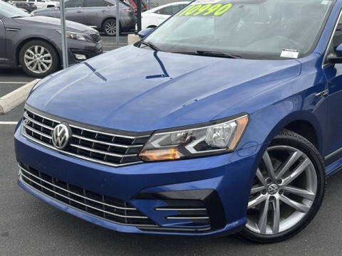 2017 Volkswagen Passat 1.8T R-Line
