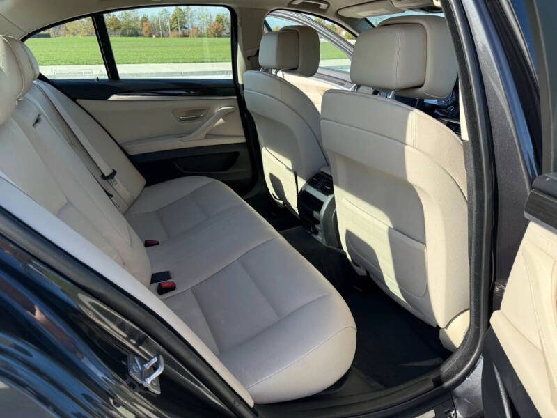 2012 BMW 5 Series 535i