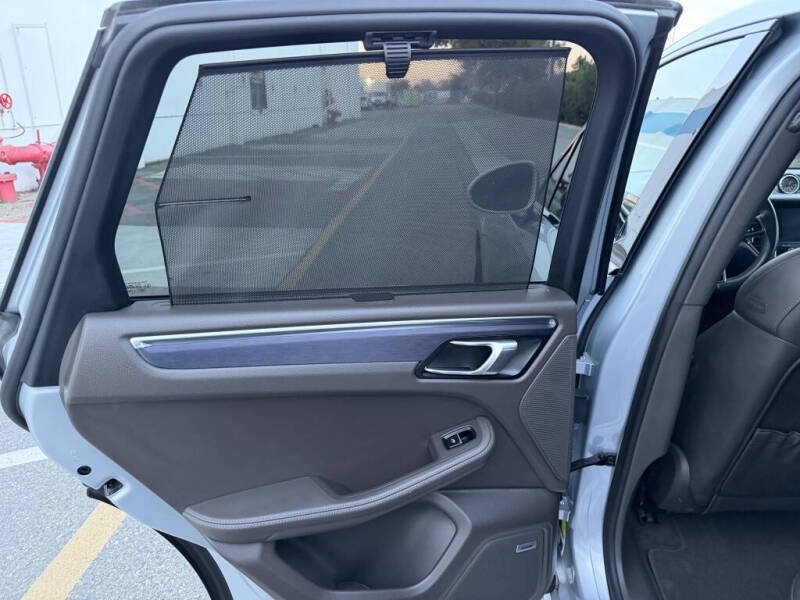 2017 Porsche Macan GTS