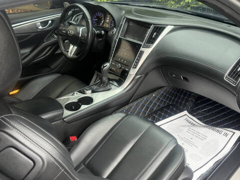 2017 Infiniti Q60 3.0T Premium