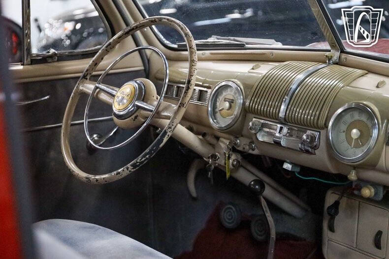 1947 Ford Deluxe