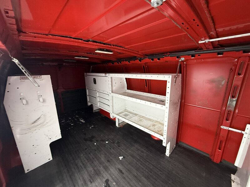 2016 GMC Savana 3500