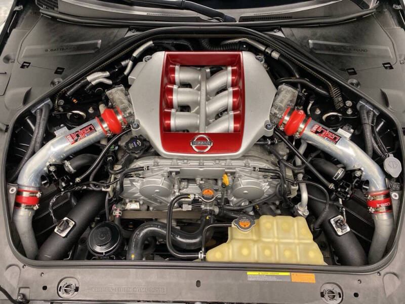 2013 Nissan GT-R Black Edition