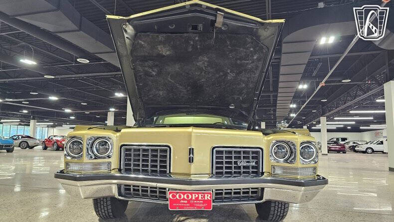 1972 Oldsmobile Ninety-Eight