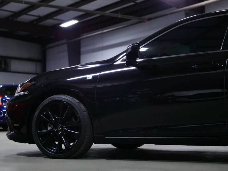 2024 Lexus ES 350 F SPORT Handling